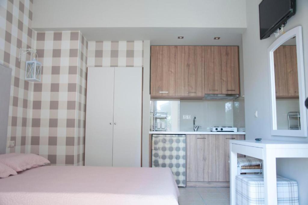 Ariadnes Holiday Accommodation Apidias Lakos Ngoại thất bức ảnh