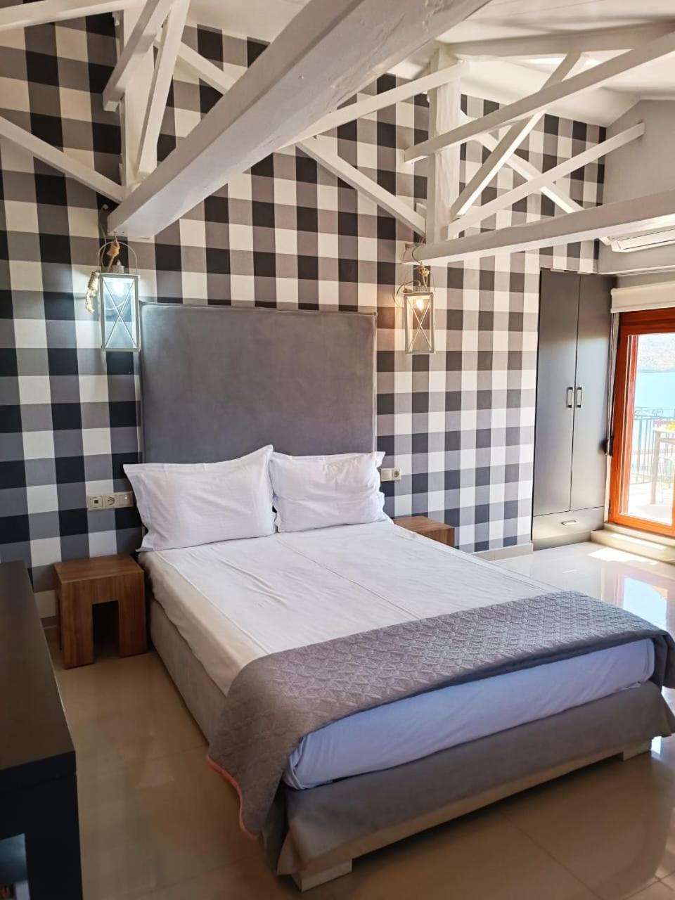 Ariadnes Holiday Accommodation Apidias Lakos Ngoại thất bức ảnh