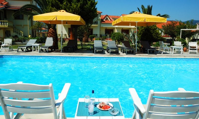 Ariadnes Holiday Accommodation Apidias Lakos Ngoại thất bức ảnh