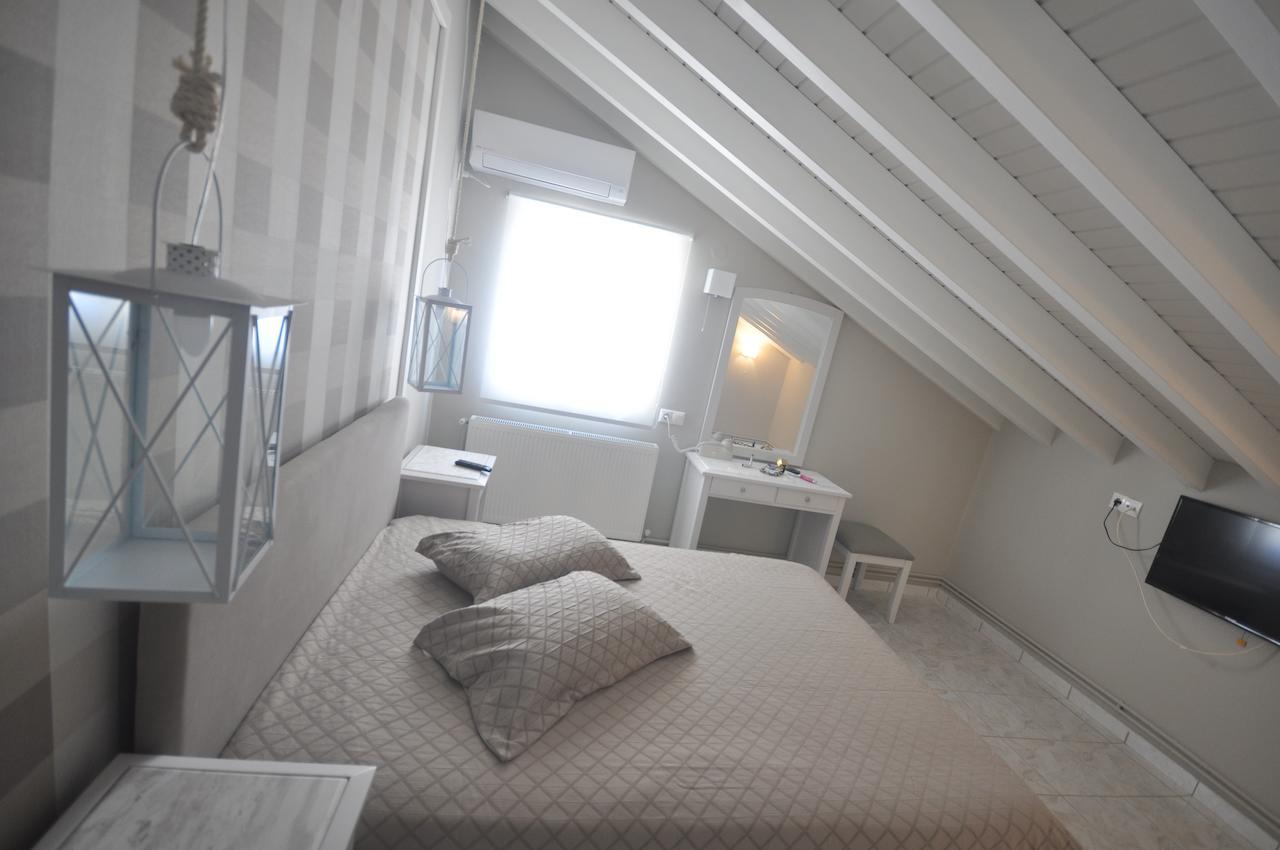 Ariadnes Holiday Accommodation Apidias Lakos Phòng bức ảnh